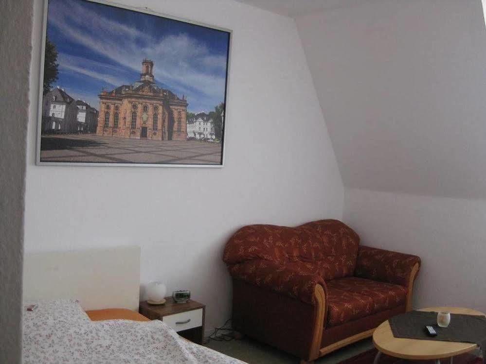 סארברוקן Nauwieser Apartments מראה חיצוני תמונה