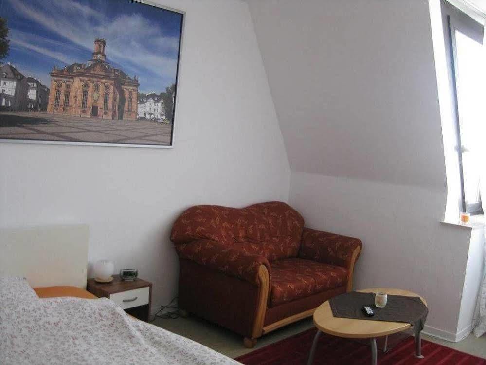 סארברוקן Nauwieser Apartments מראה חיצוני תמונה